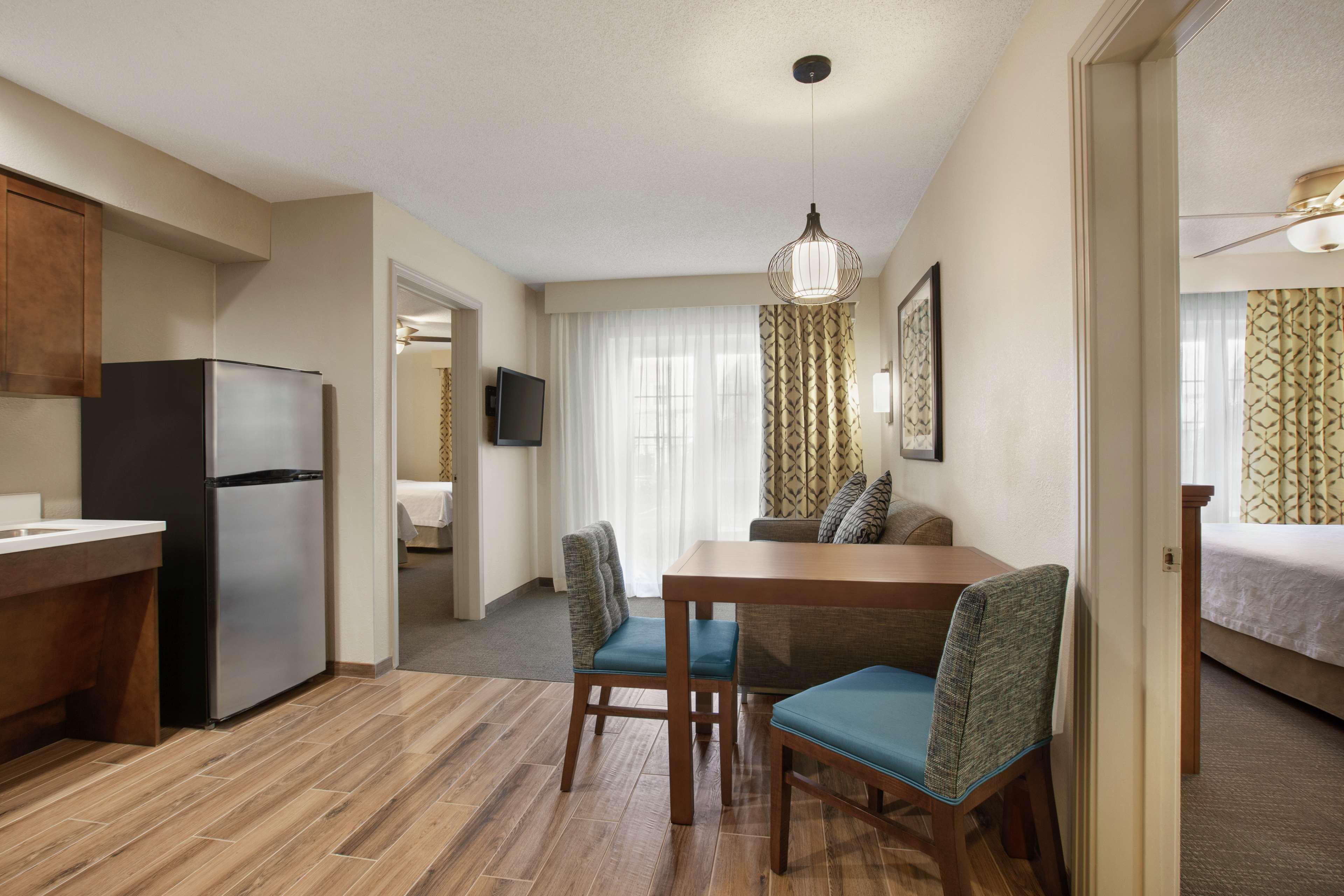 Homewood Suites By Hilton Kansas City Airport Zewnętrze zdjęcie